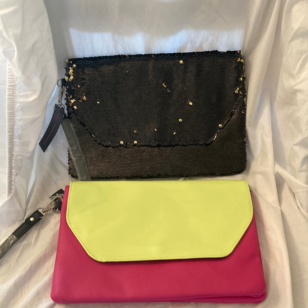2 clutches for 1 price